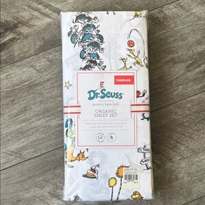 Pottery Barn Kids Dr. Seuss Toddler Organic Sheet Set - White, Blue, Yellow